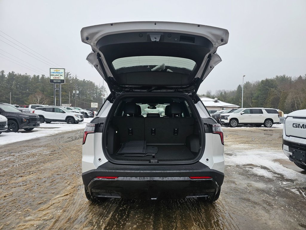 2025 Chevrolet Equinox in Pickering, Ontario - 6 - w1024h768px