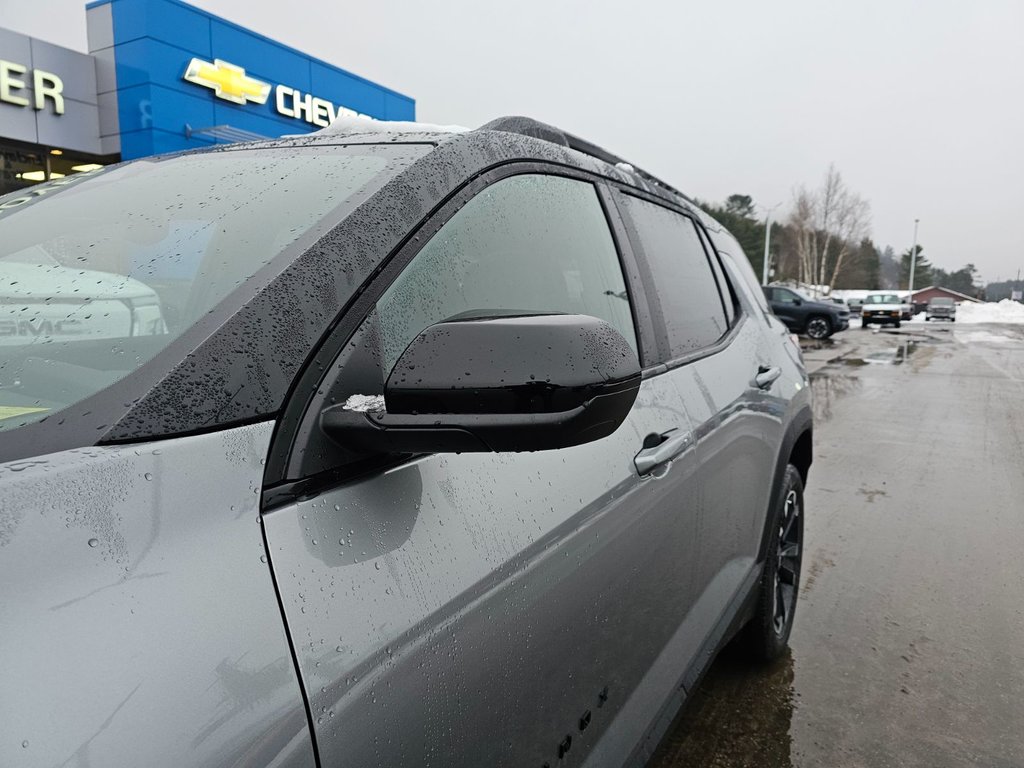 2025 Chevrolet Equinox in Pickering, Ontario - 12 - w1024h768px