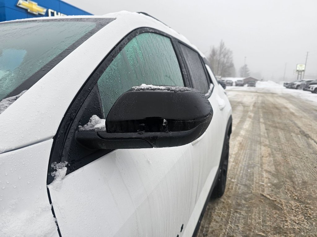 2025 Chevrolet Equinox in Pickering, Ontario - 11 - w1024h768px