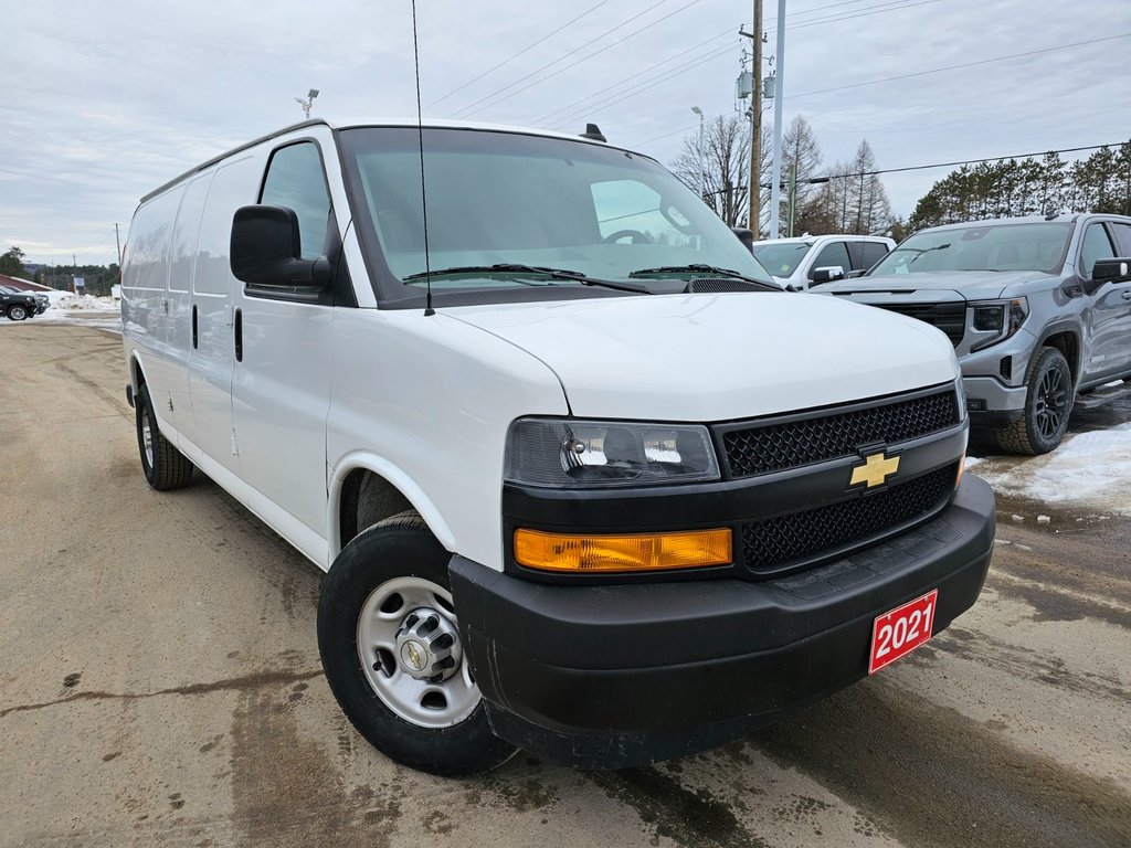 2021 Chevrolet Express Cargo Van in Bancroft, Ontario - 3 - w1024h768px