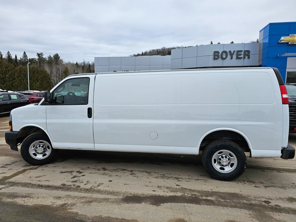 2021 Chevrolet Express Cargo Van in Bancroft, Ontario - 15 - w1024h768px