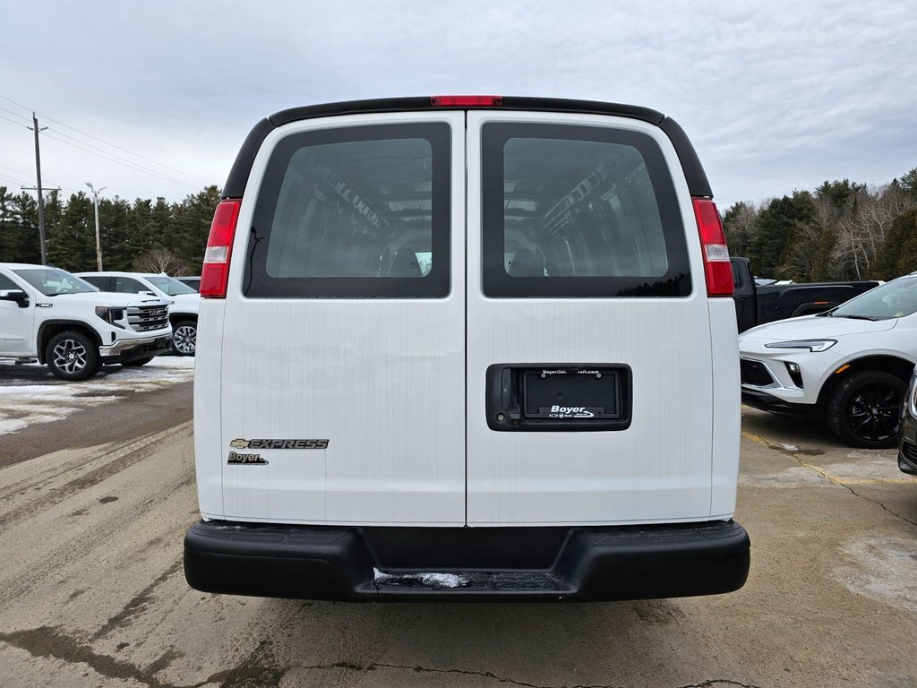 2021 Chevrolet Express Cargo Van in Bancroft, Ontario - 8 - w1024h768px