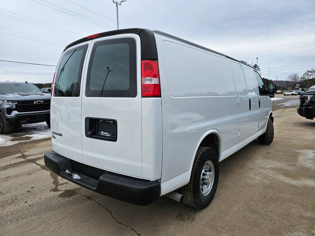 2021 Chevrolet Express Cargo Van in Bancroft, Ontario - 7 - w1024h768px