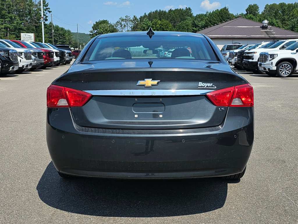 2015 Chevrolet Impala in Pickering, Ontario - 5 - w1024h768px