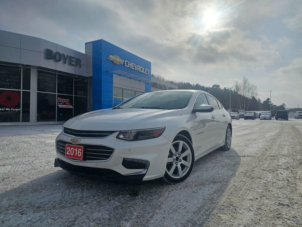 2016 Chevrolet Malibu in Pickering, Ontario - 1 - w1024h768px