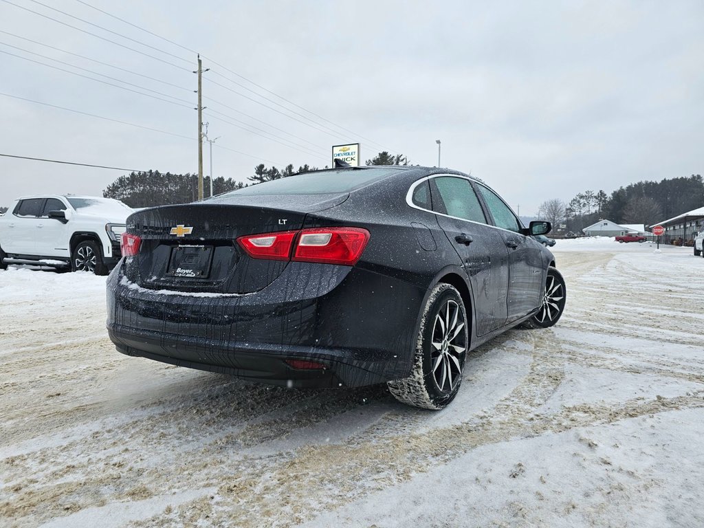 2017 Chevrolet Malibu in Bancroft, Ontario - 4 - w1024h768px