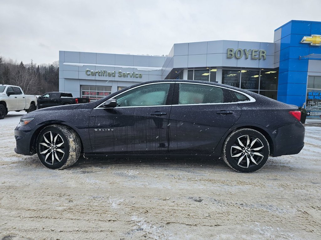 2017 Chevrolet Malibu in Bancroft, Ontario - 9 - w1024h768px