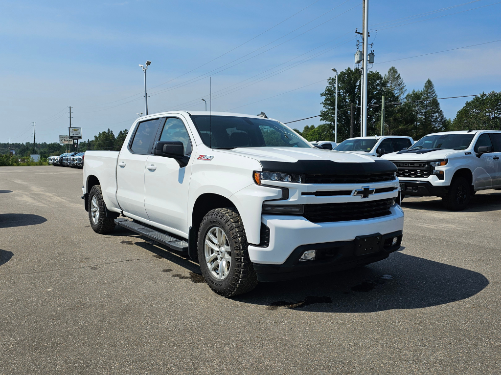 2022 Chevrolet Silverado 1500 LTD in Pickering, Ontario - 3 - w1024h768px