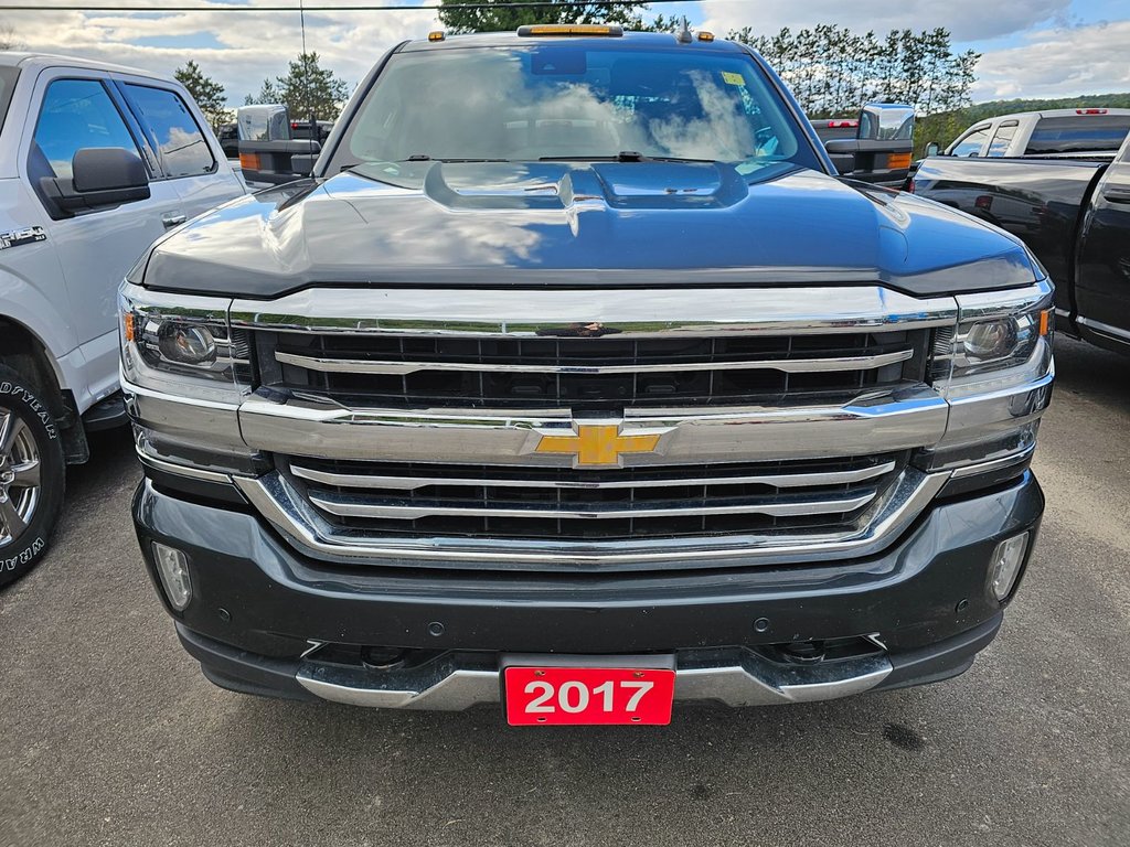2017 Chevrolet Silverado 1500 in Bancroft, Ontario - 2 - w1024h768px