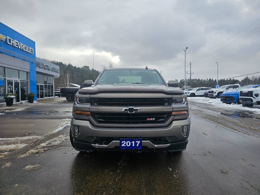 2017 Chevrolet Silverado 1500 in Pickering, Ontario - 2 - w1024h768px