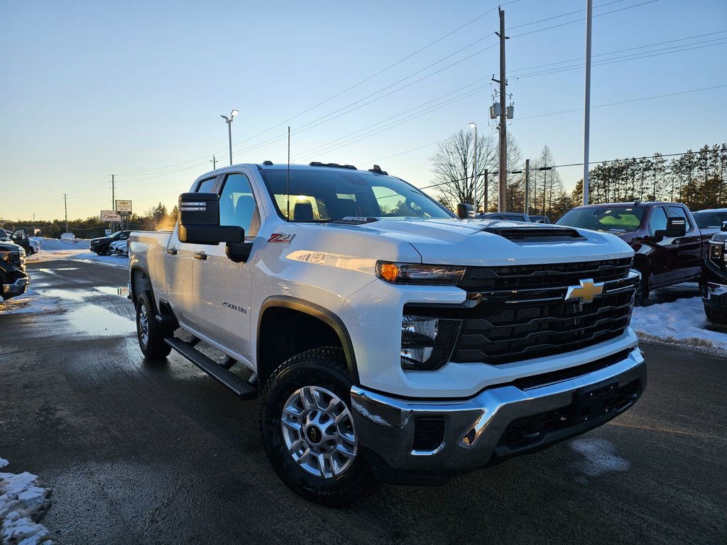 2024 Chevrolet SILVERADO 2500 HD in Pickering, Ontario - 3 - w1024h768px