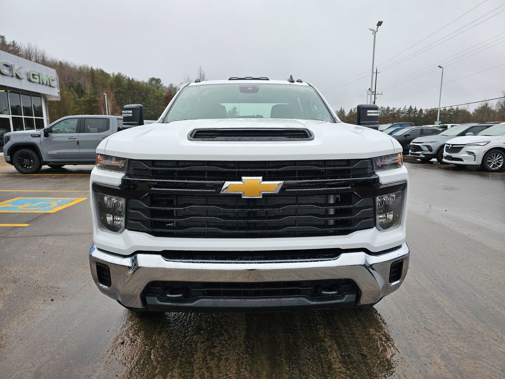 2024 Chevrolet Silverado 3500 HD in Pickering, Ontario - 2 - w1024h768px