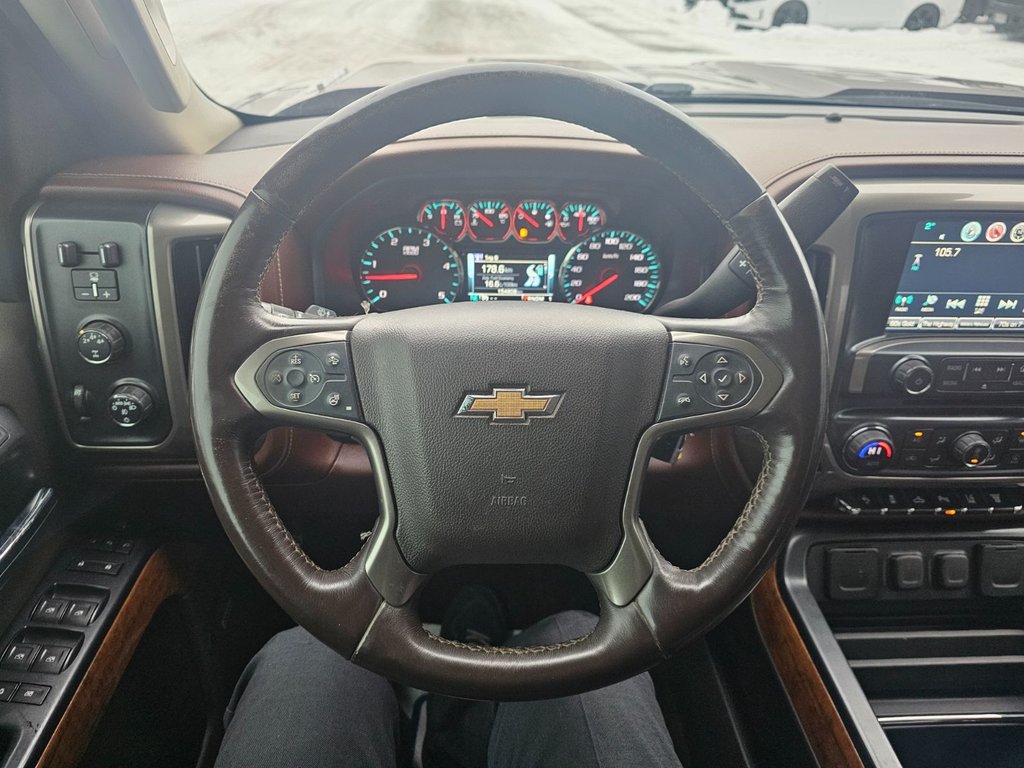 2016 Chevrolet Silverado 3500HD in Bancroft, Ontario - 15 - w1024h768px