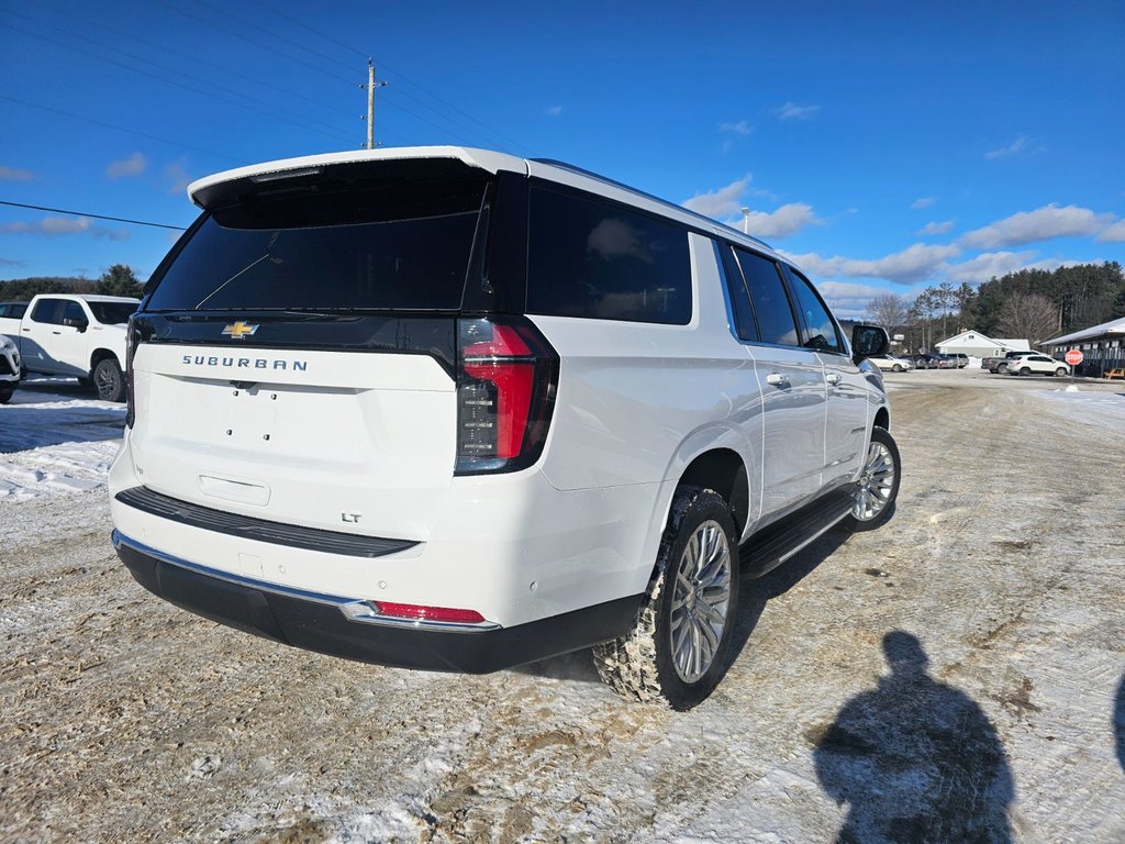 2025 Chevrolet Suburban in Pickering, Ontario - 4 - w1024h768px