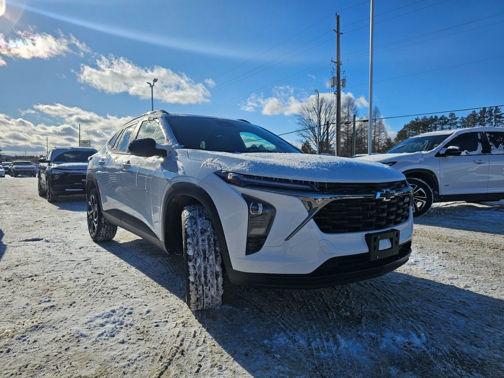 2025 Chevrolet Trax in Pickering, Ontario - 3 - w1024h768px