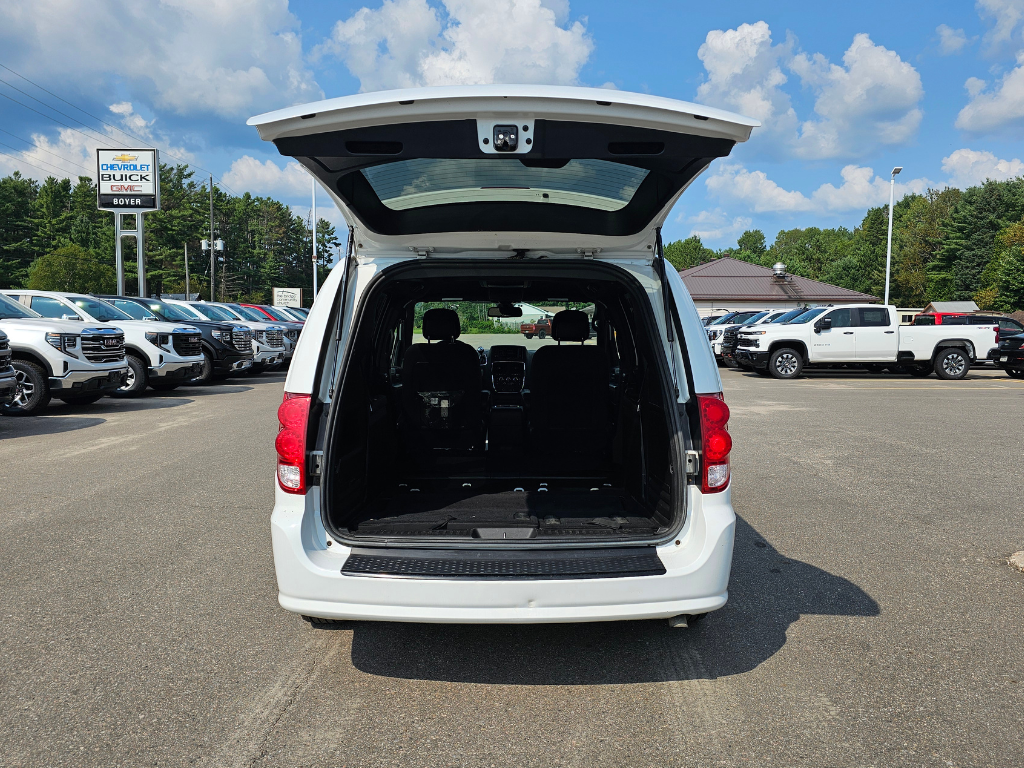 2019 Dodge Grand Caravan in Pickering, Ontario - 6 - w1024h768px