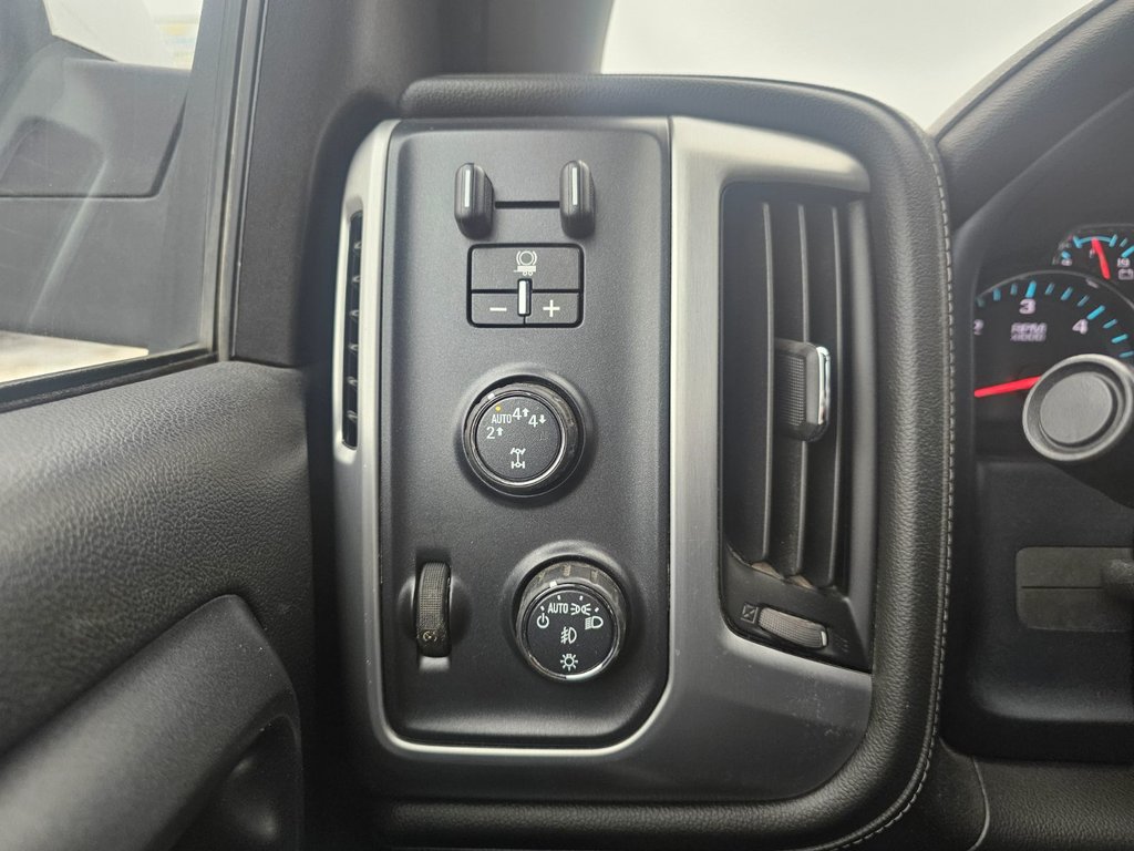 2018 GMC Sierra 1500 in Pickering, Ontario - 14 - w1024h768px