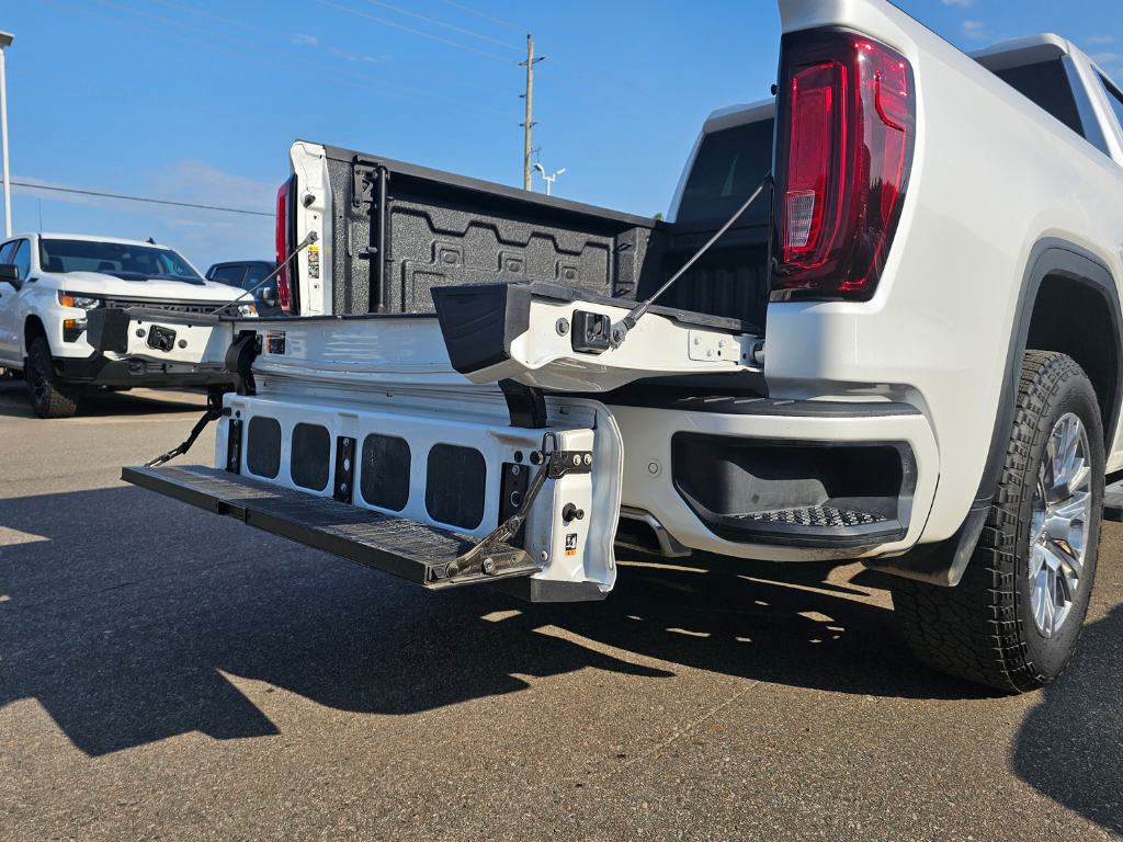 2023 GMC Sierra 1500 in Pickering, Ontario - 6 - w1024h768px