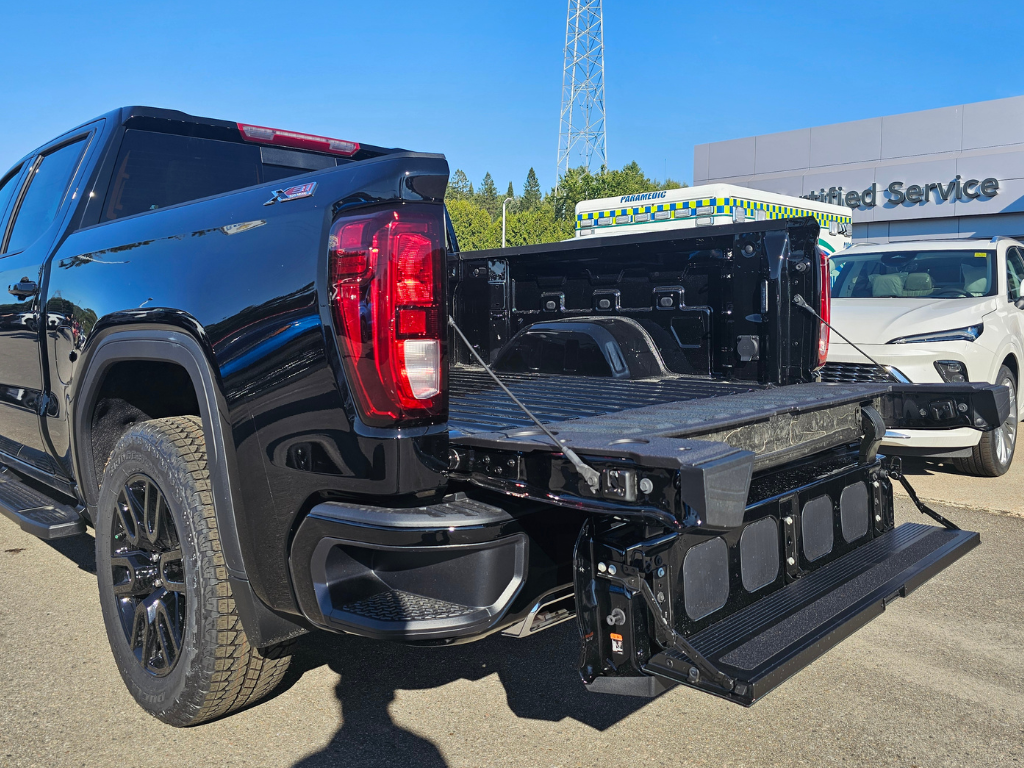 2024 GMC Sierra 1500 in Pickering, Ontario - 8 - w1024h768px