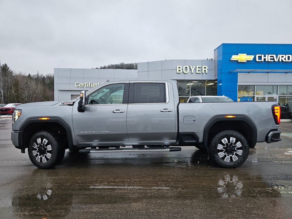 2025 GMC Sierra 2500 HD in Pickering, Ontario - 10 - w1024h768px