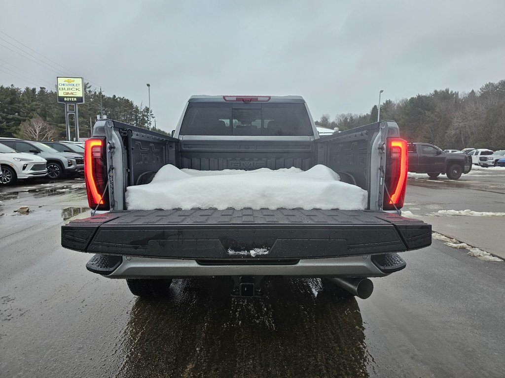 2025 GMC Sierra 2500 HD in Pickering, Ontario - 6 - w1024h768px