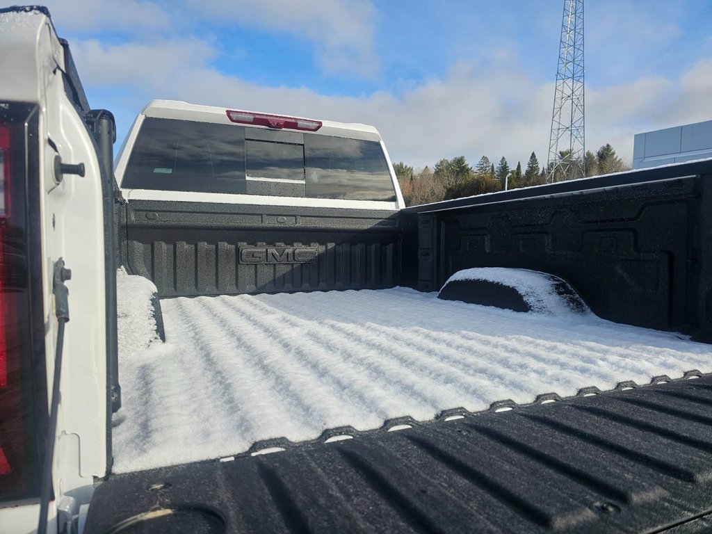 2025 GMC Sierra 3500 HD in Pickering, Ontario - 7 - w1024h768px