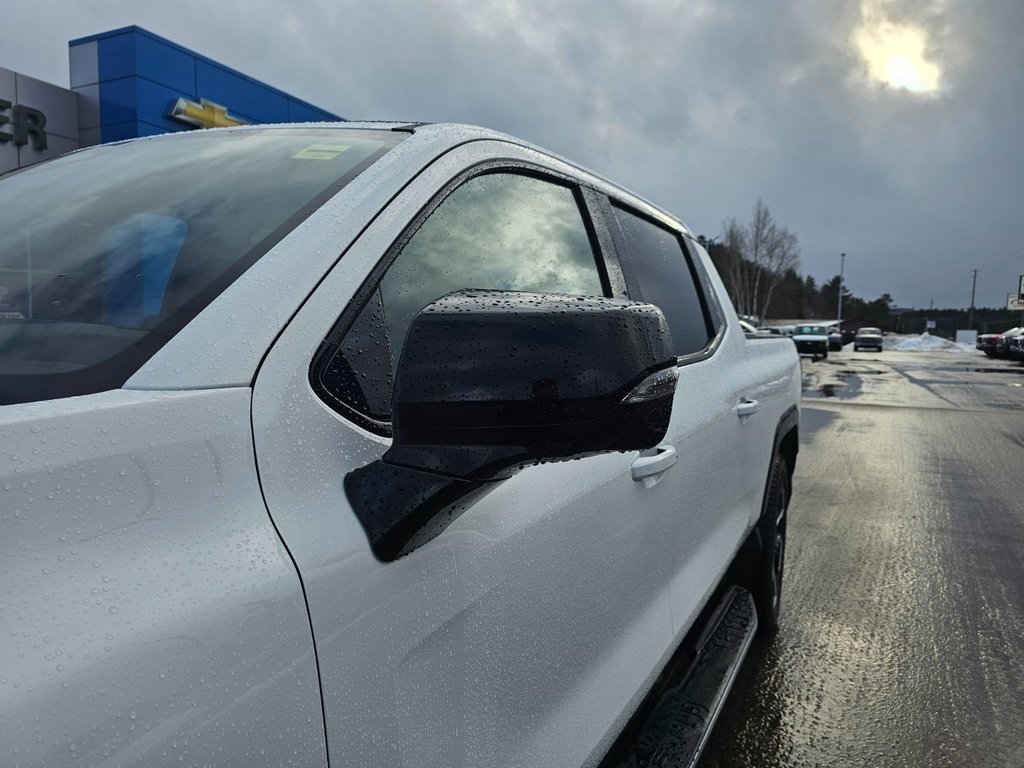 2025 GMC Sierra EV in Pickering, Ontario - 10 - w1024h768px