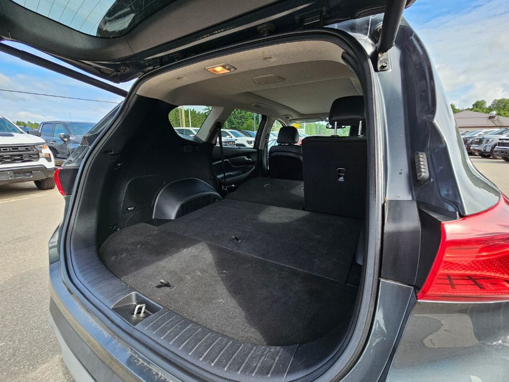 2020 Hyundai Santa Fe in Pickering, Ontario - 31 - w1024h768px