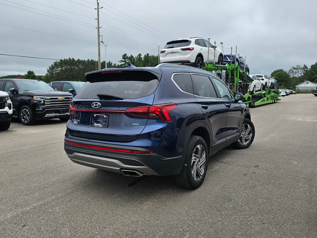 2021 Hyundai Santa Fe in Pickering, Ontario - 4 - w1024h768px