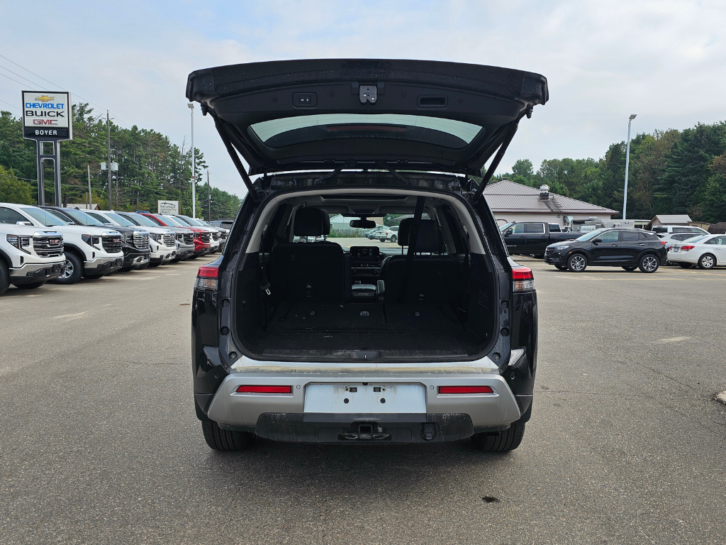 2022 Nissan Pathfinder in Pickering, Ontario - 7 - w1024h768px