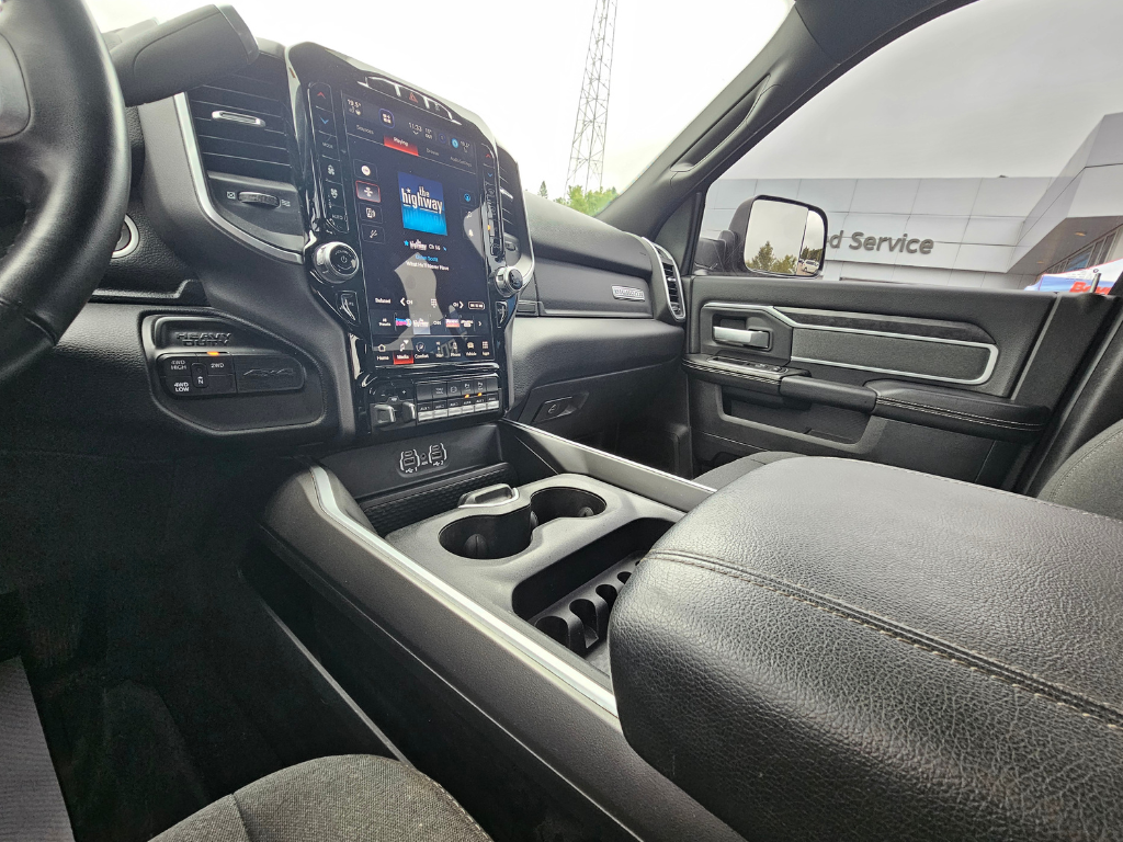 2022 Ram 2500 in Pickering, Ontario - 18 - w1024h768px