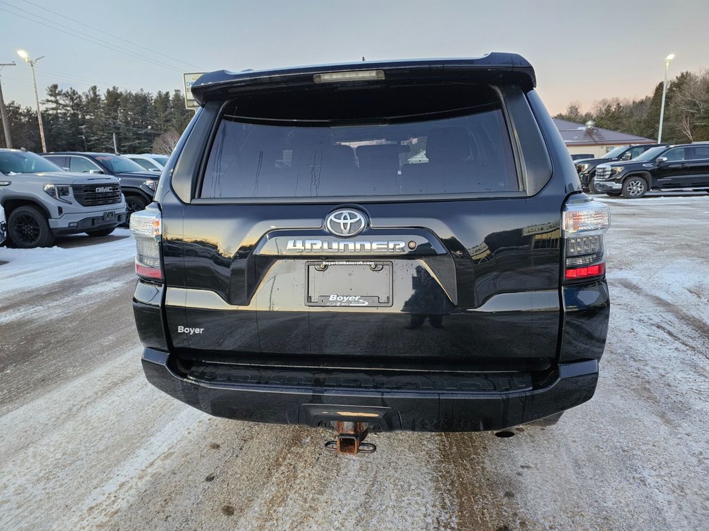 2018 Toyota 4Runner in Bancroft, Ontario - 10 - w1024h768px