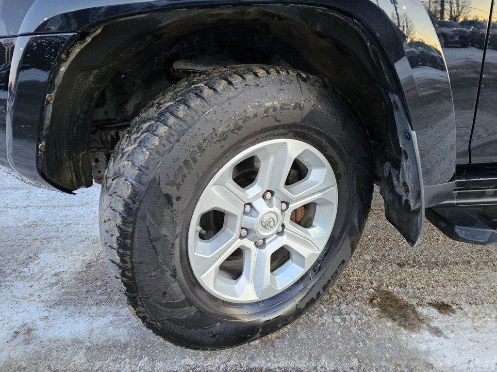 2018 Toyota 4Runner in Bancroft, Ontario - 16 - w1024h768px