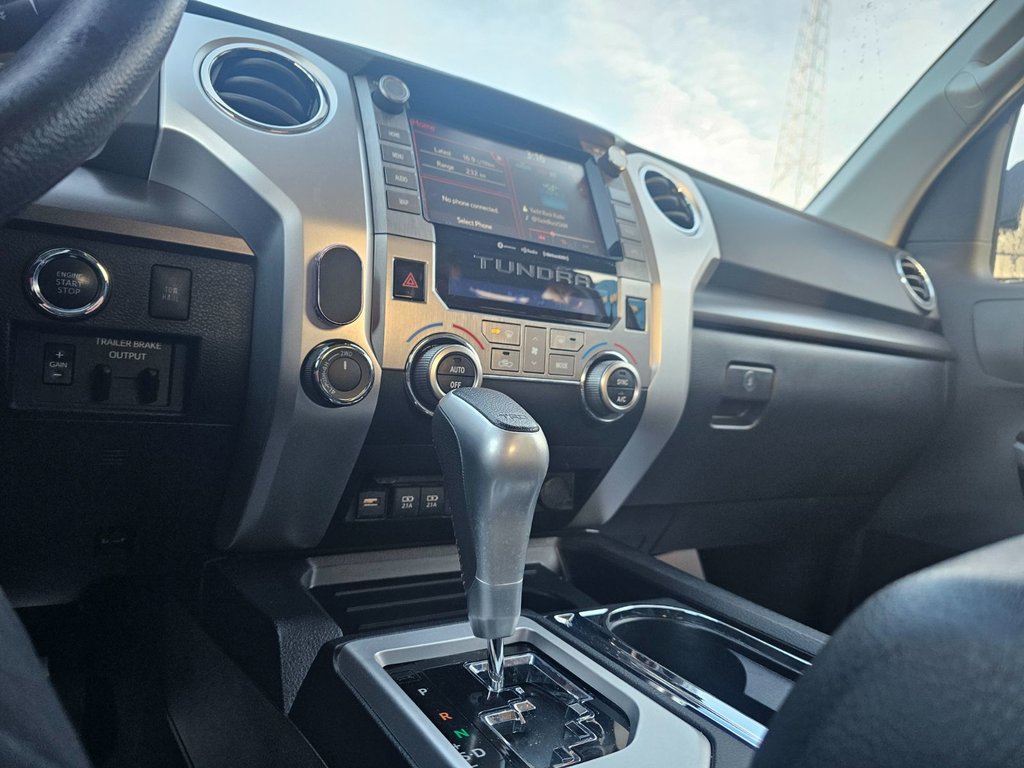 2020 Toyota Tundra in Pickering, Ontario - 20 - w1024h768px