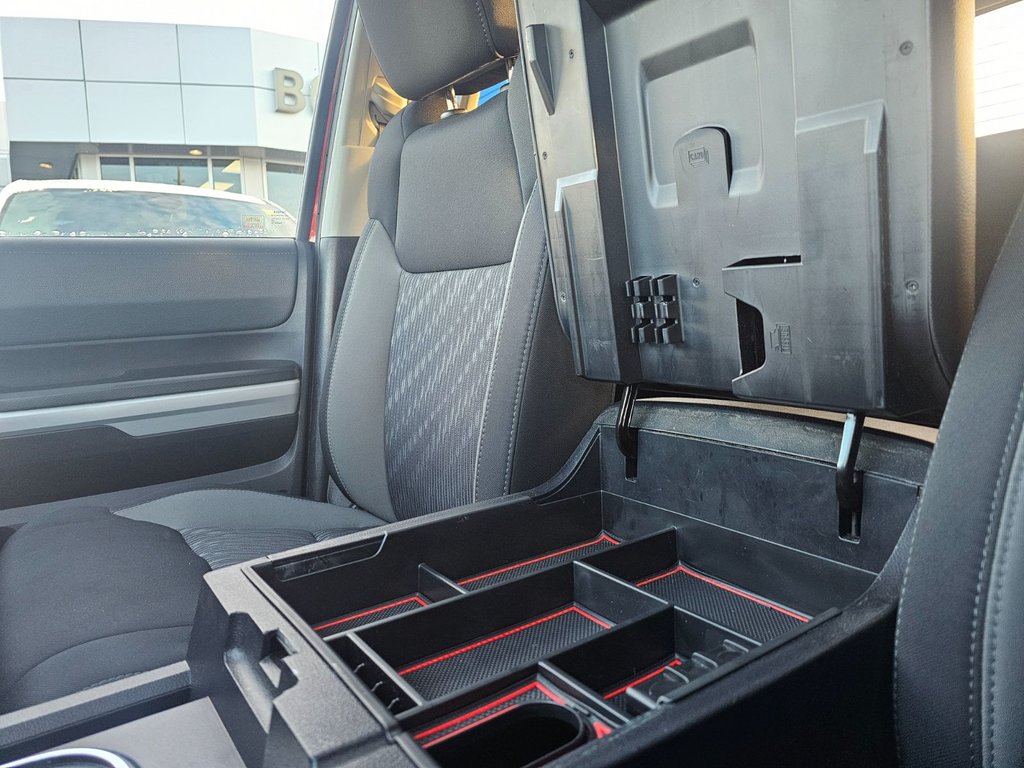 2020 Toyota Tundra in Pickering, Ontario - 30 - w1024h768px