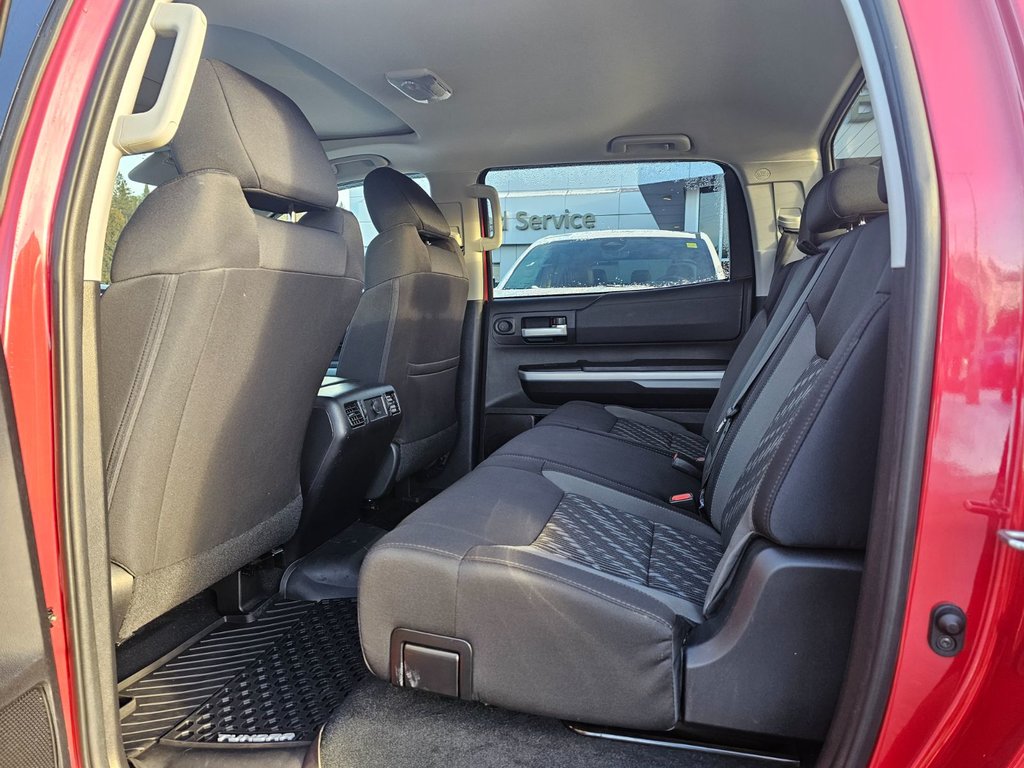 2020 Toyota Tundra in Pickering, Ontario - 34 - w1024h768px