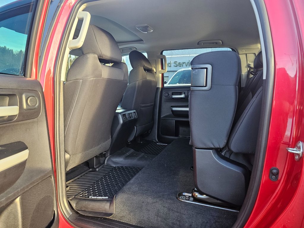 2020 Toyota Tundra in Pickering, Ontario - 33 - w1024h768px