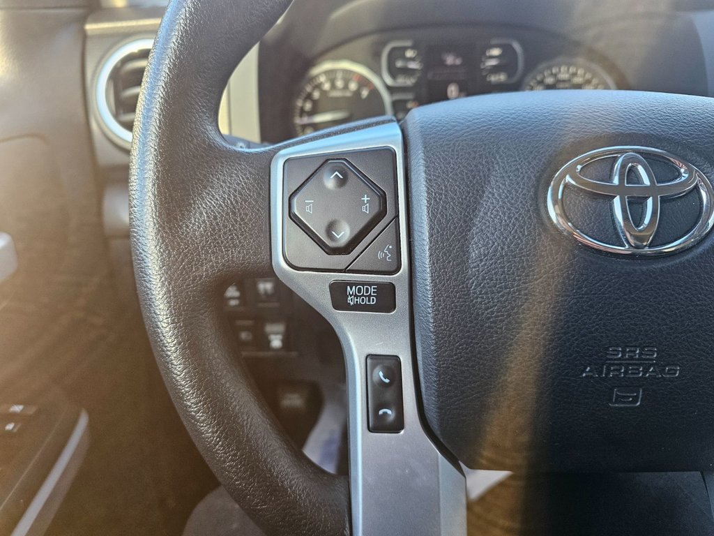 2020 Toyota Tundra in Pickering, Ontario - 17 - w1024h768px