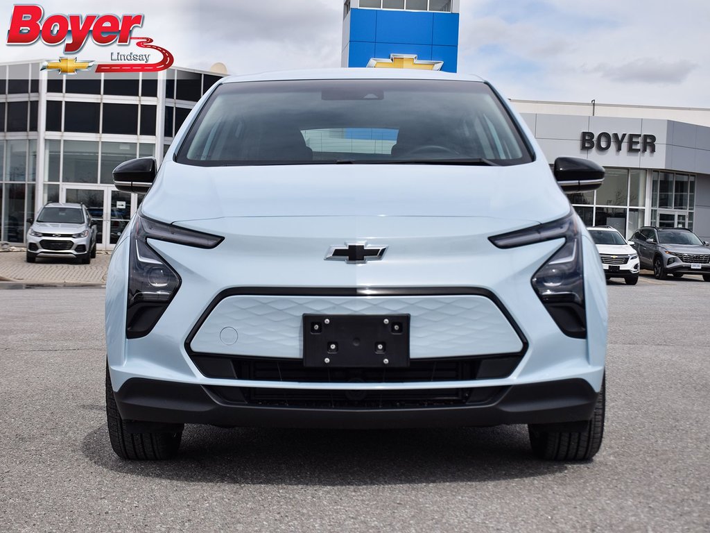 2023 Chevrolet Bolt EV in Lindsay, Ontario - 3 - w1024h768px