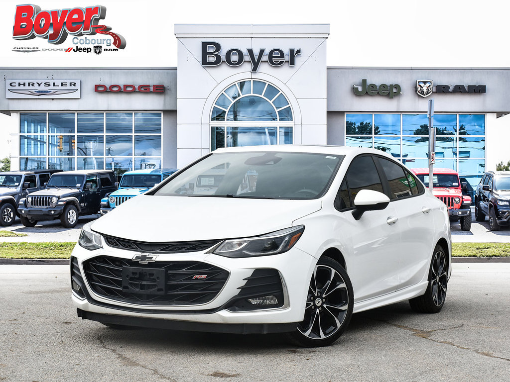 2019 Chevrolet Cruze in Pickering, Ontario - 1 - w1024h768px