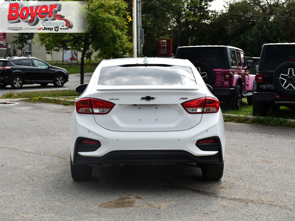 2019 Chevrolet Cruze in Pickering, Ontario - 7 - w1024h768px