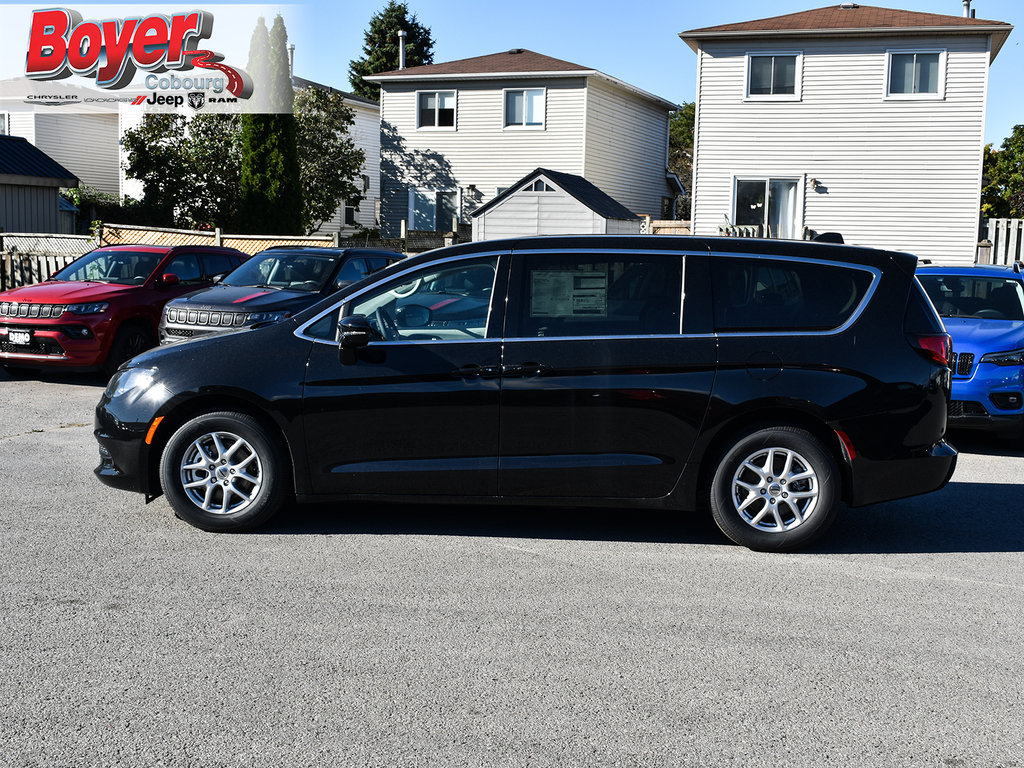 2024 Chrysler Grand Caravan in Pickering, Ontario - 3 - w1024h768px