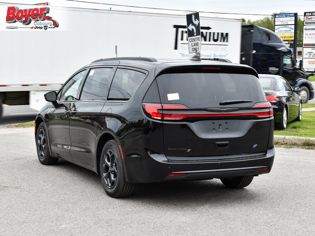 2024 Chrysler Pacifica Hybrid in Pickering, Ontario - 6 - w1024h768px