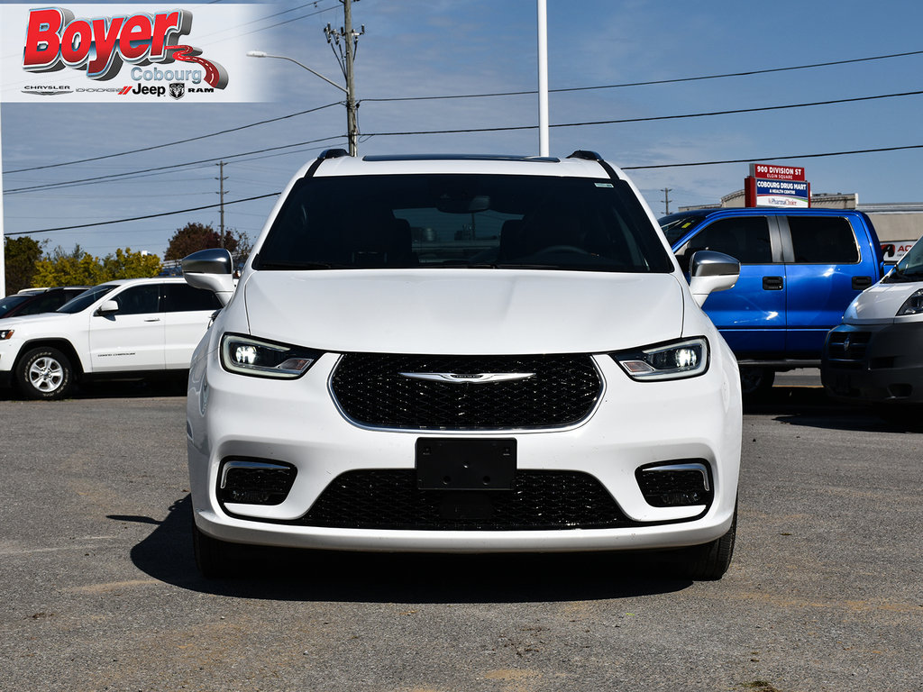 2024 Chrysler Pacifica Hybrid in Pickering, Ontario - 3 - w1024h768px