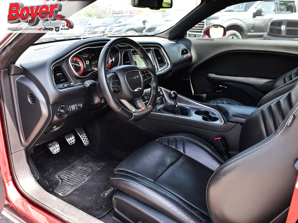 2018 Dodge Challenger in Pickering, Ontario - 13 - w1024h768px