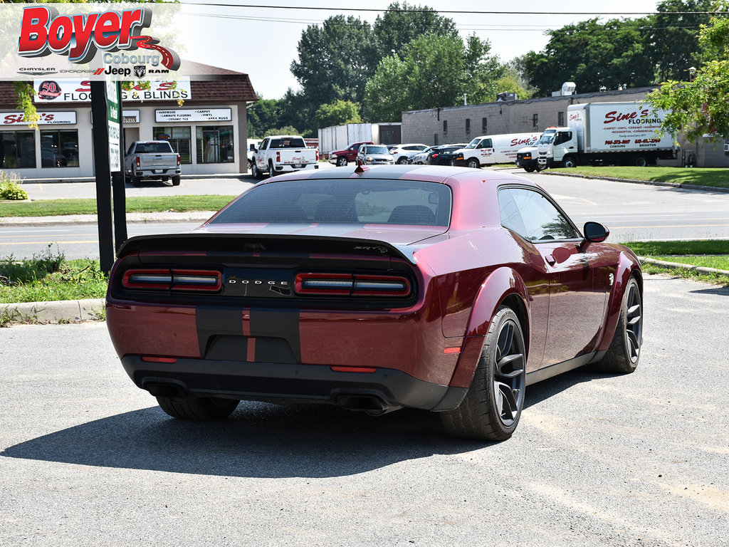 2018 Dodge Challenger in Pickering, Ontario - 8 - w1024h768px