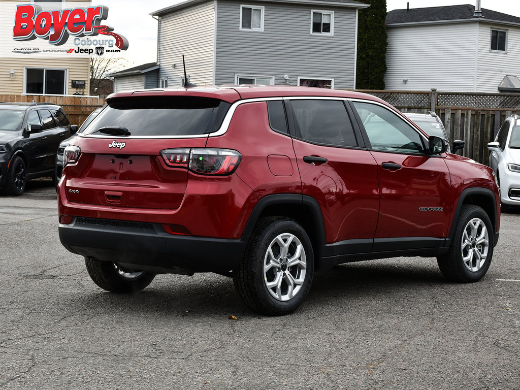 2025 Jeep Compass in Pickering, Ontario - 8 - w1024h768px