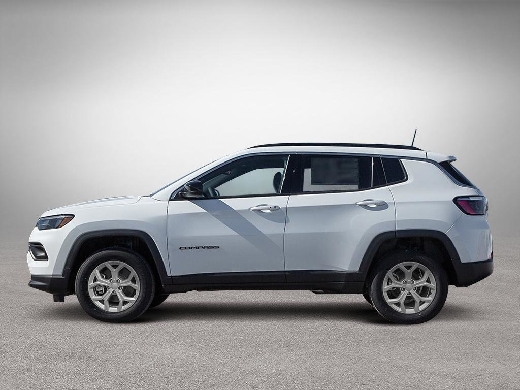 2025 Jeep Compass in Pickering, Ontario - 3 - w1024h768px