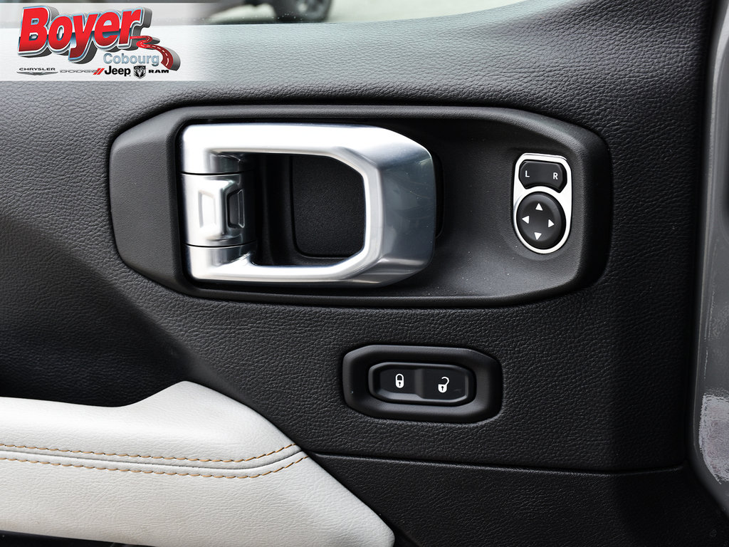 2022 Jeep Gladiator in Pickering, Ontario - 11 - w1024h768px