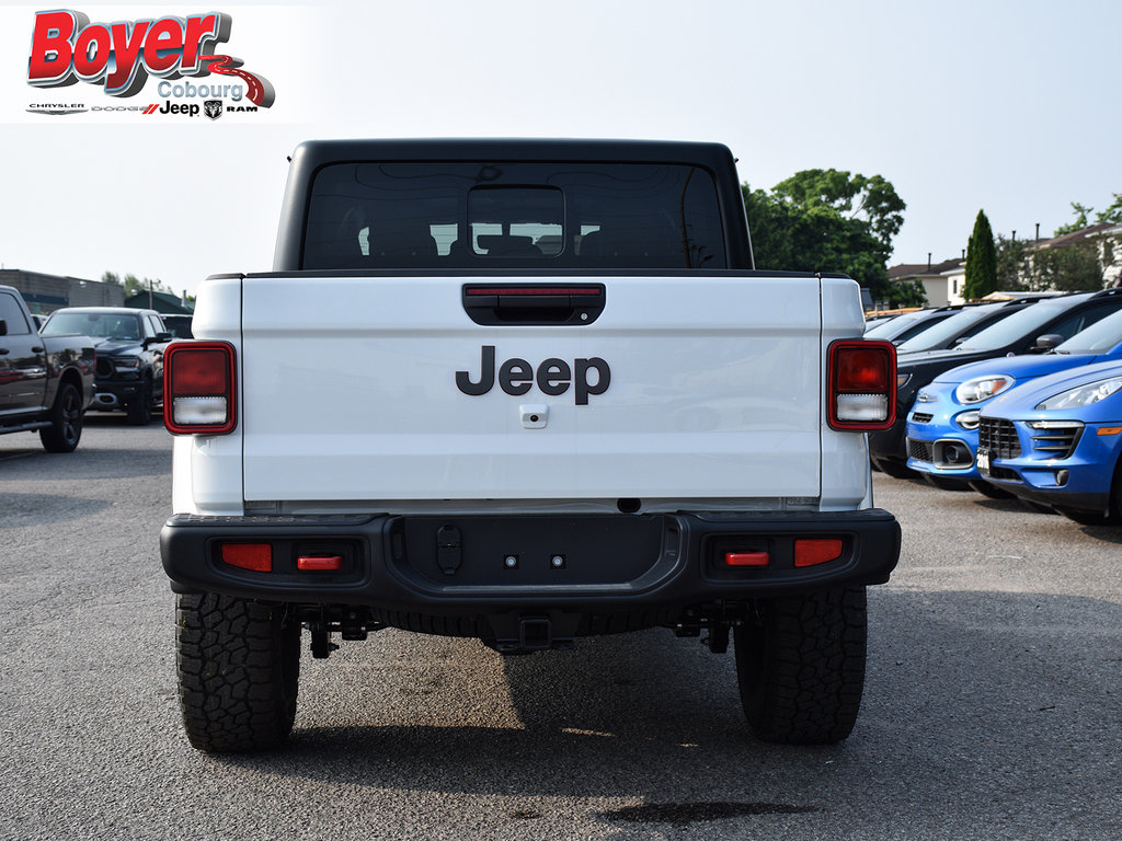 2023 Jeep Gladiator in Pickering, Ontario - 5 - w1024h768px